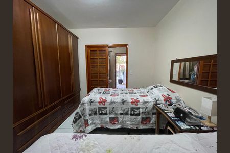 Casa à venda com 80m², 2 quartos e 2 vagas Casa à venda com 80m², 2 quartos e 2 vagasQuarto 2