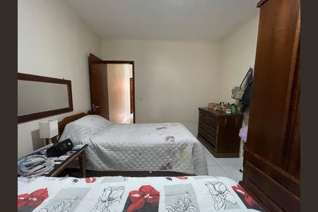 Casa à venda com 80m², 2 quartos e 2 vagas Casa à venda com 80m², 2 quartos e 2 vagasQuarto 2