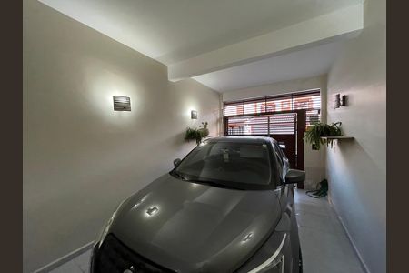 Casa à venda com 80m², 2 quartos e 2 vagas Casa à venda com 80m², 2 quartos e 2 vagasGaragem