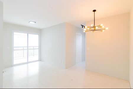 Sala de apartamento para alugar com 2 quartos, 68m² em Jardim Flor da Montanha, Guarulhos