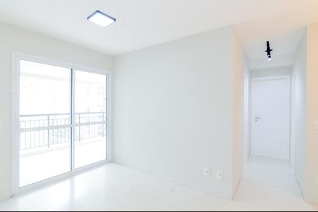 Sala de apartamento para alugar com 2 quartos, 68m² em Jardim Flor da Montanha, Guarulhos