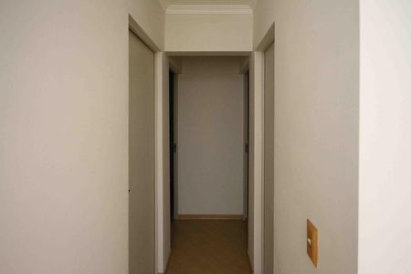 Apartamento para alugar com 64m², 3 quartos e 1 vaga Apartamento para alugar com 64m², 3 quartos e 1 vagaCorredor