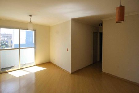 Sala de apartamento para alugar com 3 quartos, 64m² em Vila Graciosa, São Paulo