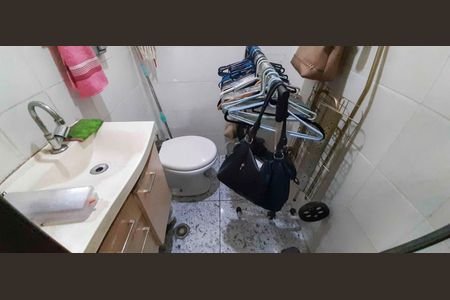 Apartamento à venda com 140m², 4 quartos e 2 vagasBanheiro Serviçal