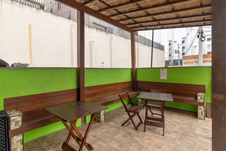 Apartamento para alugar com 40m², 2 quartos e sem vagaÁrea comum