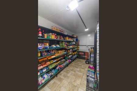 Apartamento para alugar com 40m², 2 quartos e sem vagaÁrea comum - Minimercado