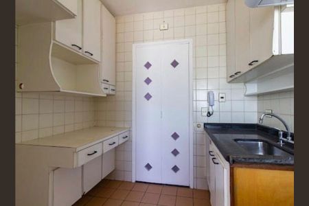 Apartamento para alugar com 58m², 2 quartos e 1 vagaCozinha