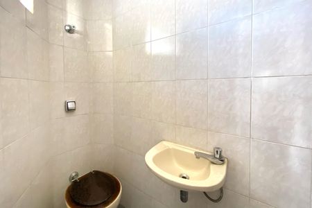 Apartamento para alugar com 90m², 3 quartos e 2 vagas Apartamento para alugar com 90m², 3 quartos e 2 vagasBanheiro de serviço