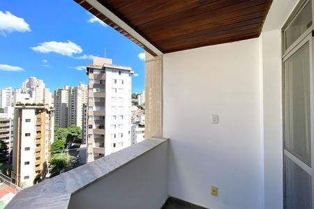 Apartamento para alugar com 90m², 3 quartos e 2 vagas Apartamento para alugar com 90m², 3 quartos e 2 vagasVaranda da Sala