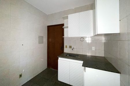 Apartamento para alugar com 90m², 3 quartos e 2 vagas Apartamento para alugar com 90m², 3 quartos e 2 vagasCozinha