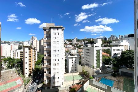 Apartamento para alugar com 90m², 3 quartos e 2 vagas Apartamento para alugar com 90m², 3 quartos e 2 vagasVista do Quarto 1