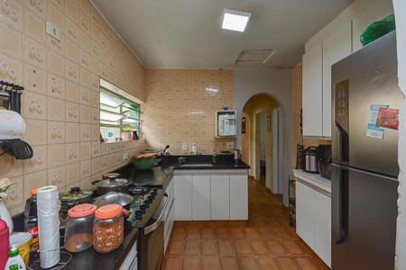 Casa para alugar com 250m², 4 quartos e 3 vagasCozinha