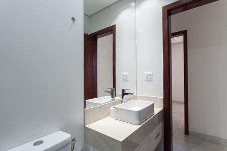 Apartamento para alugar com 80m², 3 quartos e 1 vagaBanheiro social 