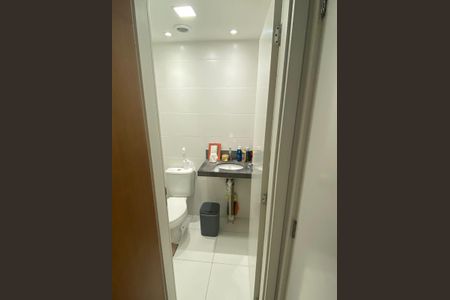 Apartamento à venda com 28m², 1 quarto e sem vaga Apartamento à venda com 28m², 1 quarto e sem vagaBanheiro