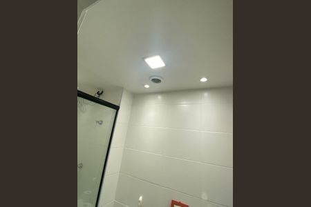 Apartamento à venda com 28m², 1 quarto e sem vaga Apartamento à venda com 28m², 1 quarto e sem vagaBanheiro