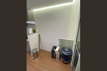 Apartamento à venda com 28m², 1 quarto e sem vaga Apartamento à venda com 28m², 1 quarto e sem vagaÁrea de Serviço