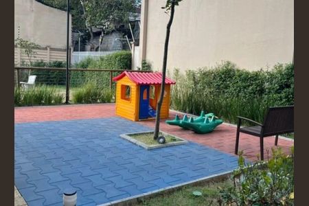 Apartamento à venda com 28m², 1 quarto e sem vaga Apartamento à venda com 28m², 1 quarto e sem vagaPlayground