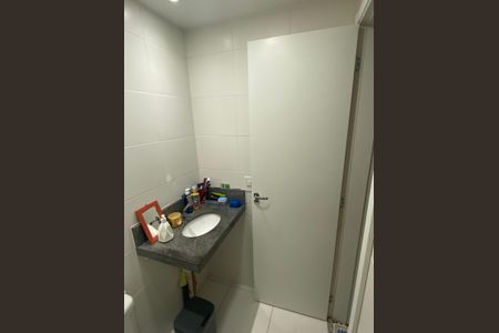 Apartamento à venda com 28m², 1 quarto e sem vaga Apartamento à venda com 28m², 1 quarto e sem vagaBanheiro