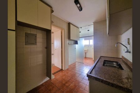 Apartamento para alugar com 68m², 2 quartos e 2 vagasFoto 01
