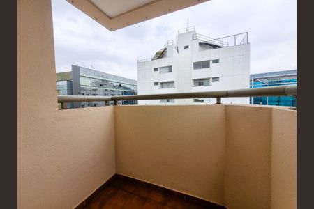 Apartamento para alugar com 68m², 2 quartos e 2 vagasFoto 01