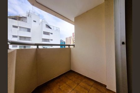 Apartamento para alugar com 68m², 2 quartos e 2 vagasFoto 01