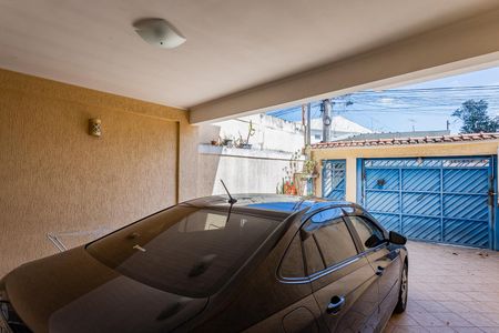 Casa à venda com 280m², 3 quartos e 3 vagas Casa à venda com 280m², 3 quartos e 3 vagasGaragem