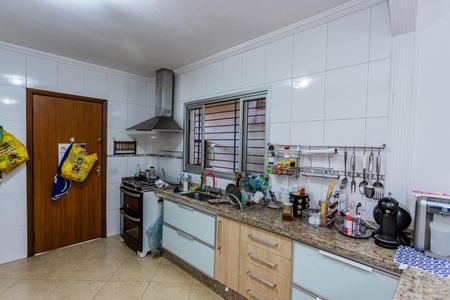 Casa à venda com 280m², 3 quartos e 3 vagas Casa à venda com 280m², 3 quartos e 3 vagasCopa e cozinha