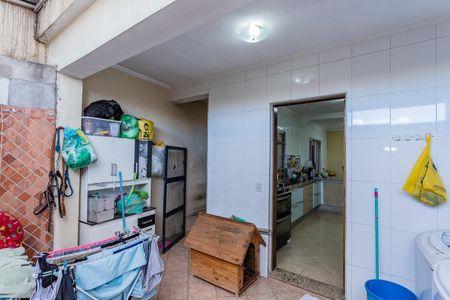 Casa à venda com 280m², 3 quartos e 3 vagas Casa à venda com 280m², 3 quartos e 3 vagasÁrea de serviço