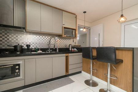 Casa para alugar com 250m², 4 quartos e 3 vagas Casa para alugar com 250m², 4 quartos e 3 vagasCozinha