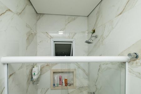 Casa para alugar com 250m², 4 quartos e 3 vagas Casa para alugar com 250m², 4 quartos e 3 vagasBanheiro Social