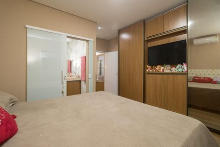 Casa para alugar com 250m², 4 quartos e 3 vagas Casa para alugar com 250m², 4 quartos e 3 vagasSuíte 1