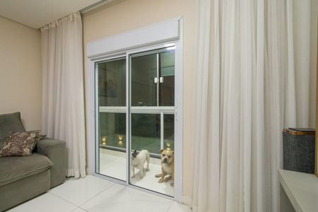 Casa para alugar com 250m², 4 quartos e 3 vagas Casa para alugar com 250m², 4 quartos e 3 vagasVaranda da Sala