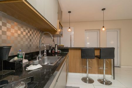 Casa para alugar com 250m², 4 quartos e 3 vagas Casa para alugar com 250m², 4 quartos e 3 vagasCozinha