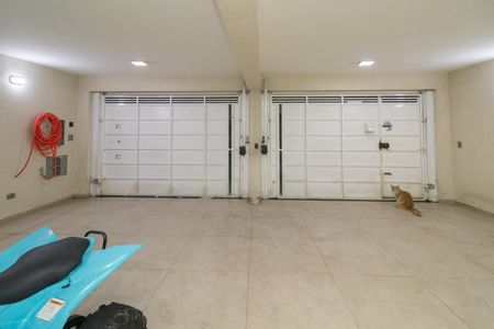 Casa para alugar com 250m², 4 quartos e 3 vagas Casa para alugar com 250m², 4 quartos e 3 vagasGaragem