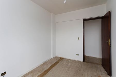 quarto 1 de apartamento à venda com 2 quartos, 84m² em Chácara Agrindus, Taboão da Serra