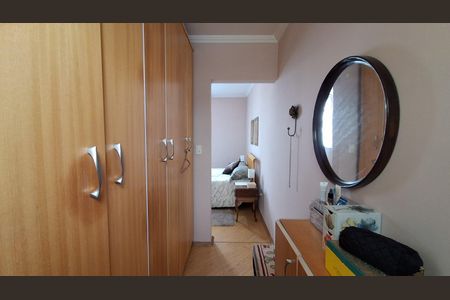 Apartamento à venda com 68m², 2 quartos e 1 vaga Apartamento à venda com 68m², 2 quartos e 1 vagaCloset