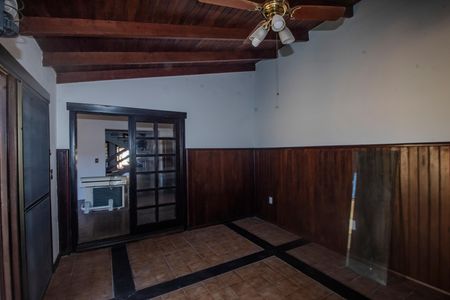 Sala 3 de casa à venda com 3 quartos, 220m² em Guarujá, Porto Alegre