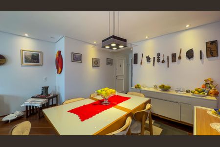 Apartamento à venda com 124m², 2 quartos e 3 vagasSala