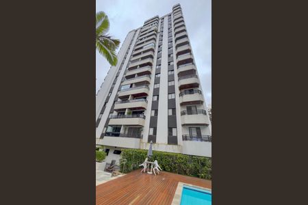 Apartamento à venda com 124m², 2 quartos e 3 vagasFachada