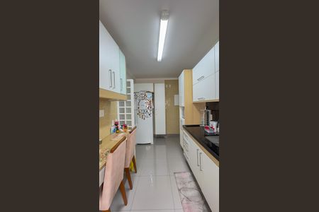Apartamento à venda com 124m², 2 quartos e 3 vagasCozinha