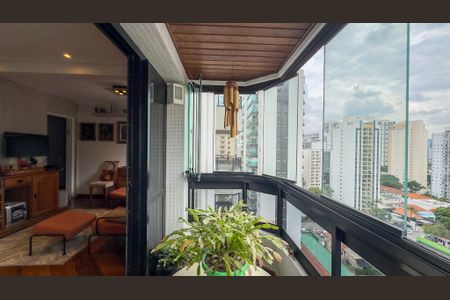 Sacada de apartamento à venda com 2 quartos, 124m² em Brooklin Novo, São Paulo