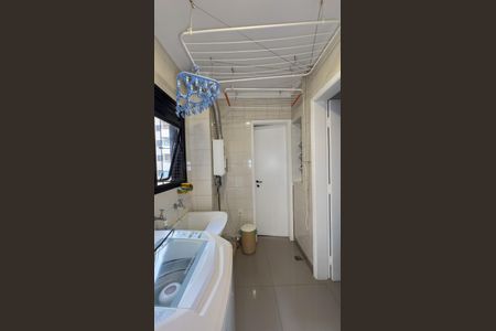 Apartamento à venda com 124m², 2 quartos e 3 vagasÁrea de Serviço
