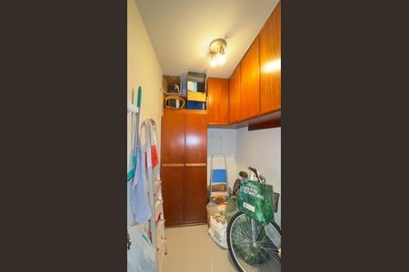 Apartamento à venda com 124m², 2 quartos e 3 vagasÁrea de Serviço