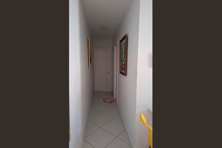 Corredor de apartamento à venda com 2 quartos, 55m² em Vila Guarani (Zona Sul), São Paulo