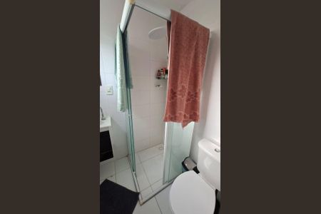 Banheiro de apartamento à venda com 2 quartos, 55m² em Vila Guarani (Zona Sul), São Paulo