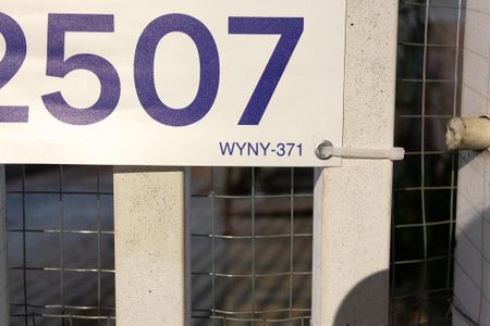 Casa de condomínio à venda com 112m², 2 quartos e 2 vagasplaca WYNY-371