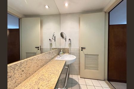 Studio à venda com 33m², 1 quarto e 1 vagaBanheiro
