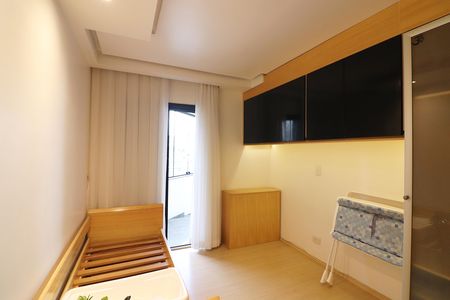 Apartamento à venda com 164m², 4 quartos e 3 vagasQuarto 4