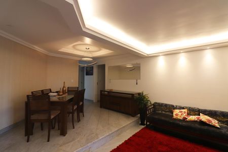 Apartamento à venda com 164m², 4 quartos e 3 vagasSala 