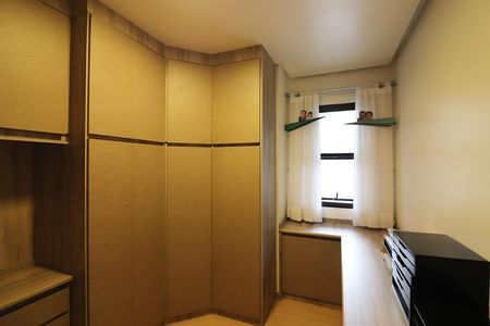 Apartamento à venda com 164m², 4 quartos e 3 vagasQuarto 3
